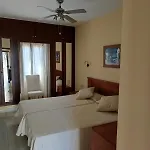 La Aulaga 75, 55 Caleta De Fuste
